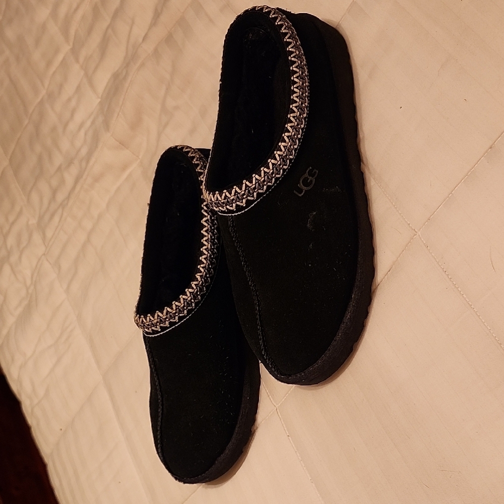UGG Black Slippers with White Stitching